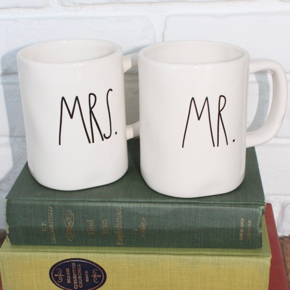 Rae Dun Mr. and Mrs. Mug Set